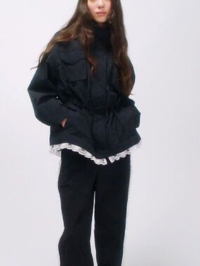 Gap × Sandy Liang Lace-Trim Cinched
Jacket